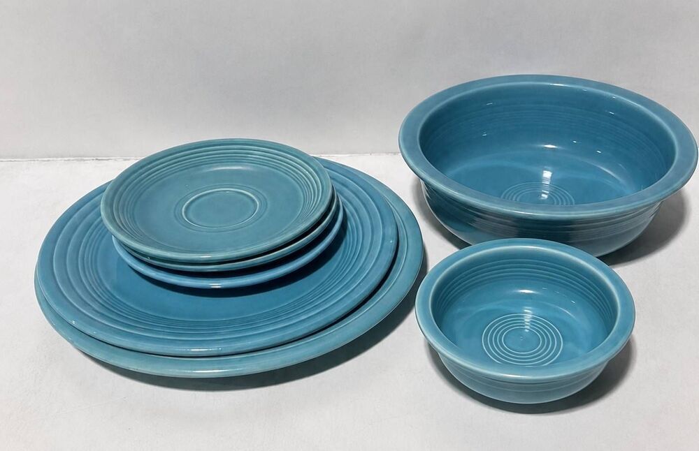 Vintage Genuine Fiesta Turquoise Dinnerware 7 Piece Lot HLC USA Plates Saucers S